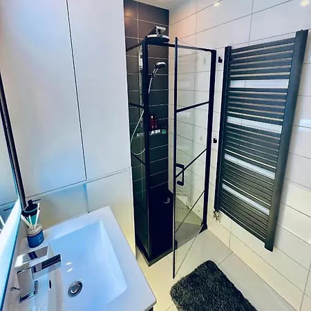 Suiteangel - Luxury Design With Free Garage * Budapest