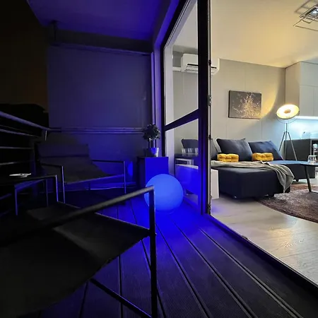 Suiteangel - Luxury Design With Free Garage Apartman *